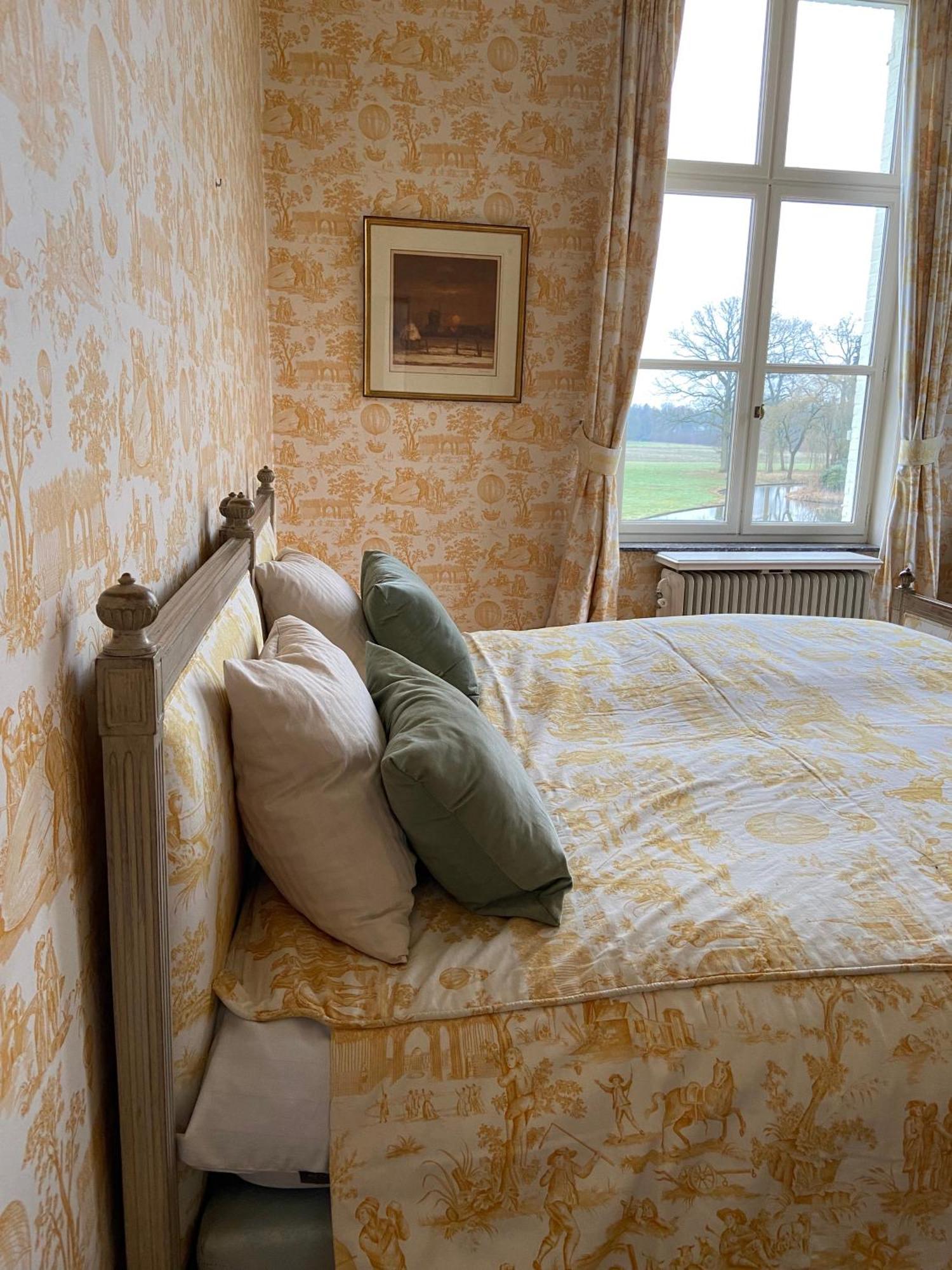 B&B Kasteel Den Tip Arendonk Екстериор снимка