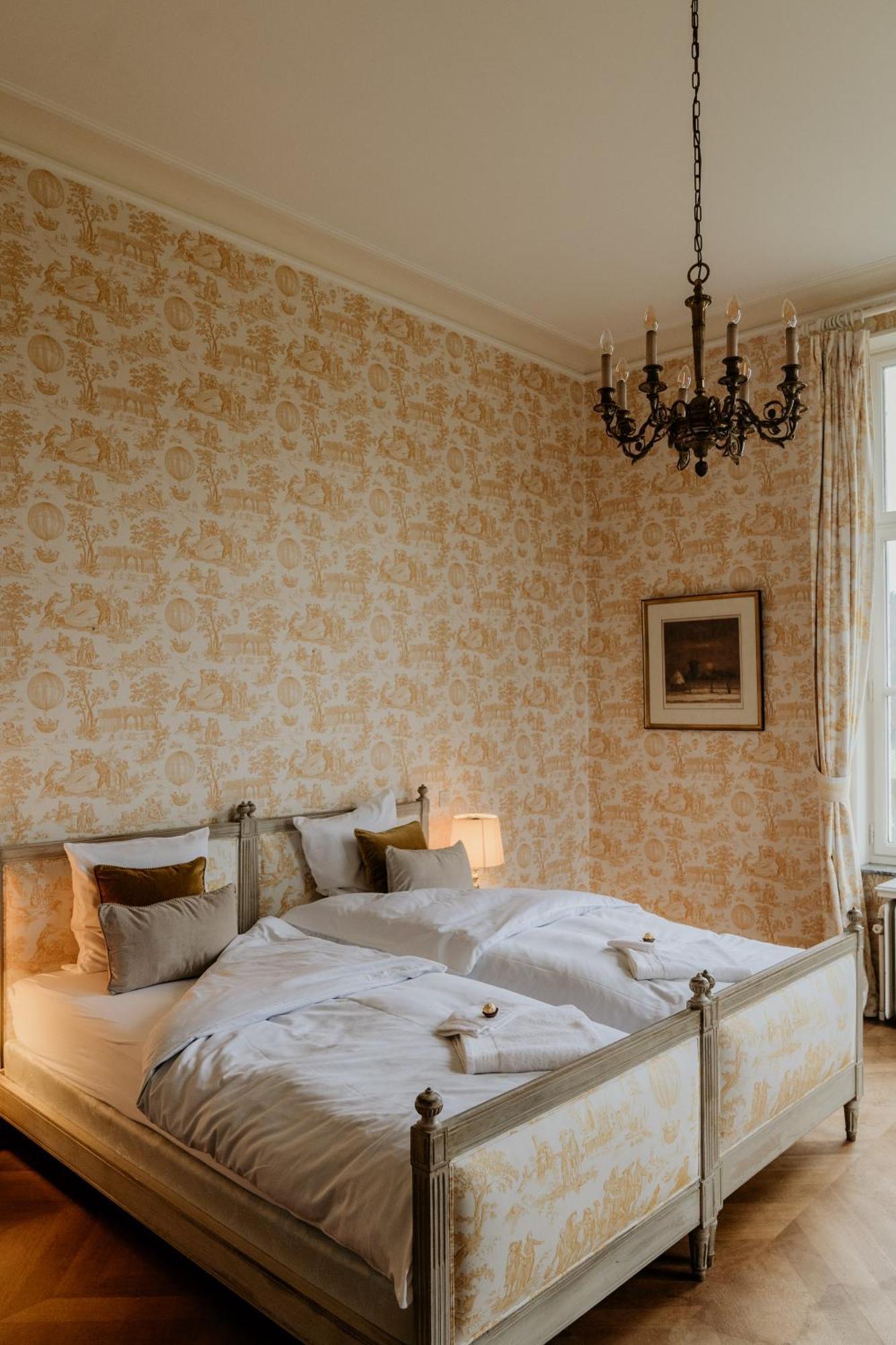 B&B Kasteel Den Tip Arendonk Екстериор снимка